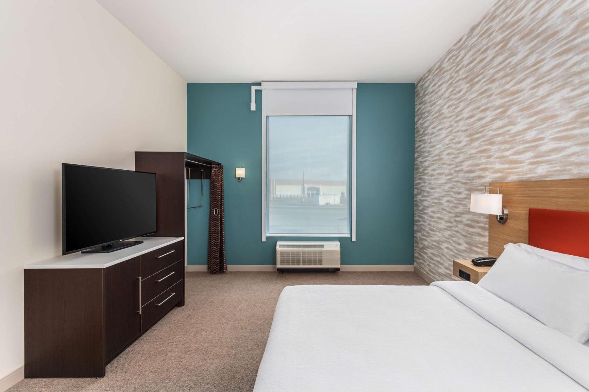 Home2 Suites By Hilton Cedar Rapids Westdale Buitenkant foto