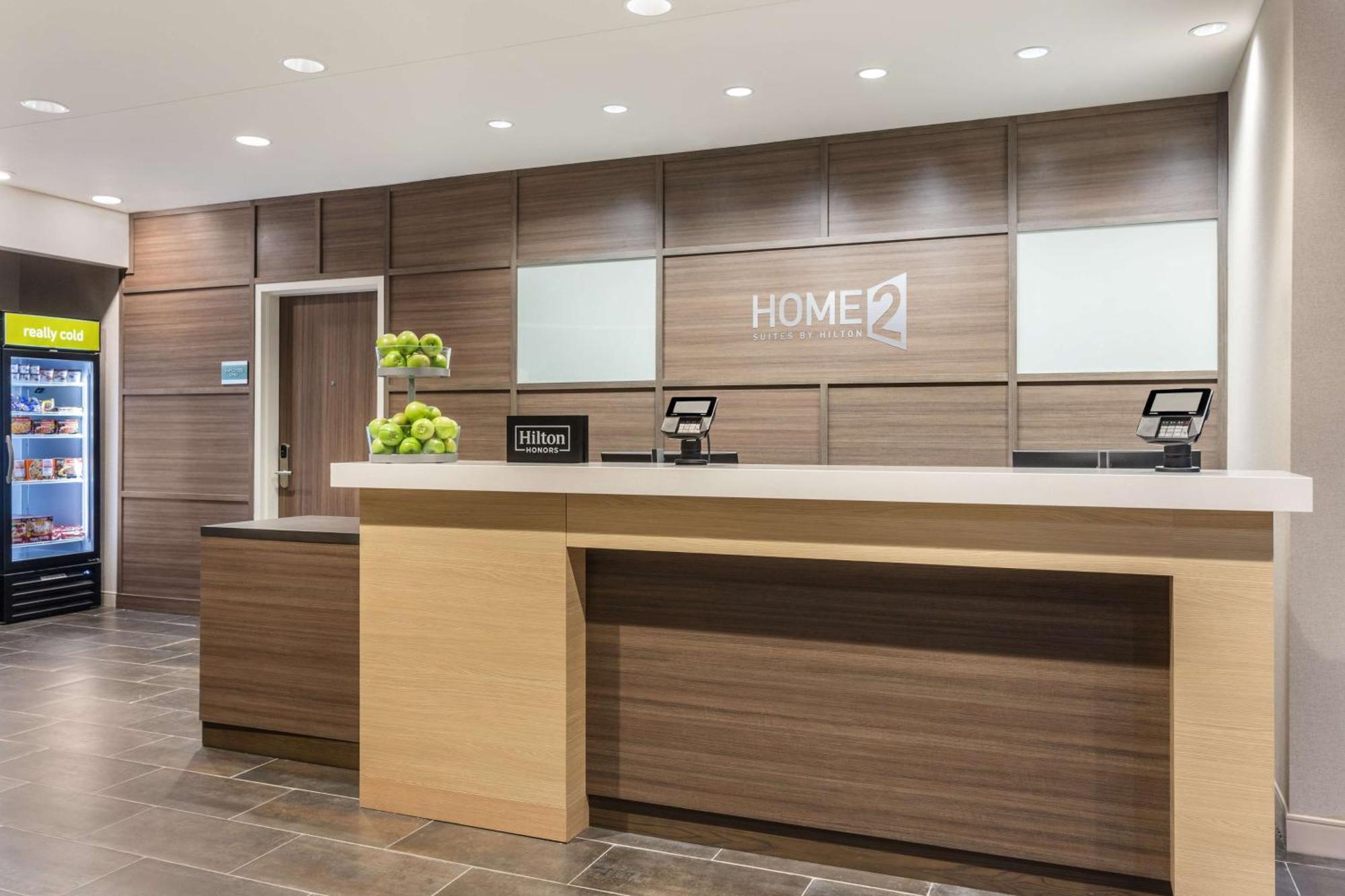 Home2 Suites By Hilton Cedar Rapids Westdale Buitenkant foto